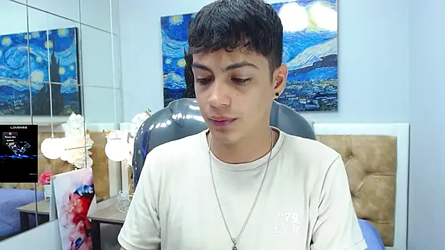 Snapshot of SkinnyBoy_ chatting on September 2025 12:49:02 PM SkinnyBoy online show from September 2025 12:49:02 PM