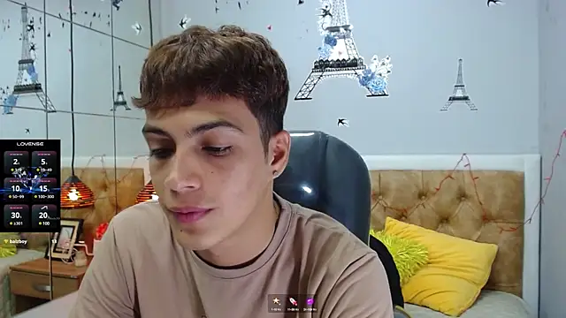 Snapshot of SkinnyBoy_ chatting on March 2025 03:08:02 PM SkinnyBoy online show from March 2025 03:08:02 PM