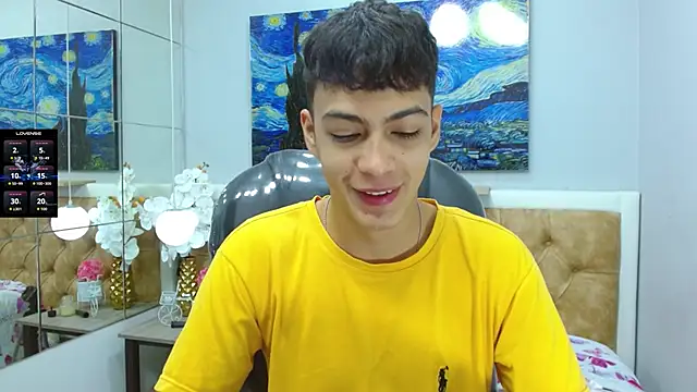 SkinnyBoy  online show from November 2025 12:31:02 PM