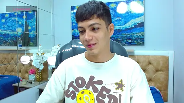 SkinnyBoy  online show from November 2025 12:09:01 PM