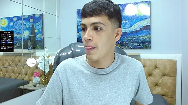 SkinnyBoy  online show from November 2025 12:21:02 PM