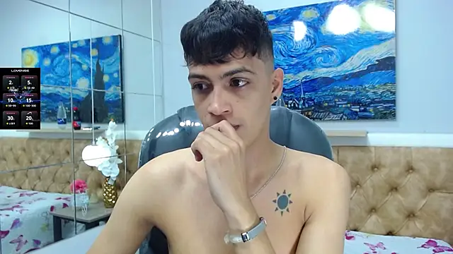 Snapshot of SkinnyBoy_ chatting on September 2025 01:28:02 PM SkinnyBoy online show from September 2025 01:28:02 PM