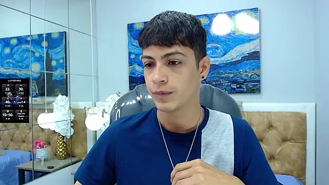 Snapshot of SkinnyBoy_ chatting on September 2025 01:26:02 PM SkinnyBoy online show from September 2025 01:26:02 PM