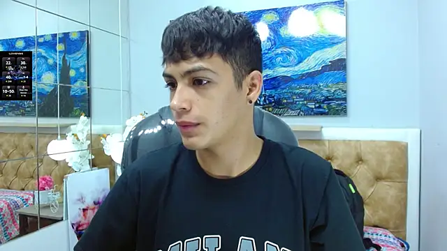 SkinnyBoy  online show from October 2025 12:17:01 PM