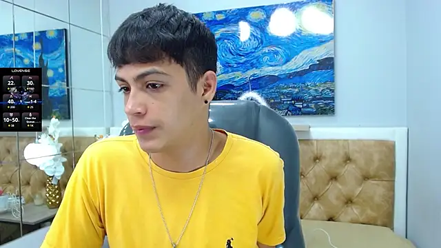 Snapshot of SkinnyBoy_ chatting on September 2025 12:11:02 PM SkinnyBoy online show from September 2025 12:11:02 PM
