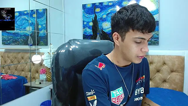 SkinnyBoy  online show from November 2025 07:36:02 PM