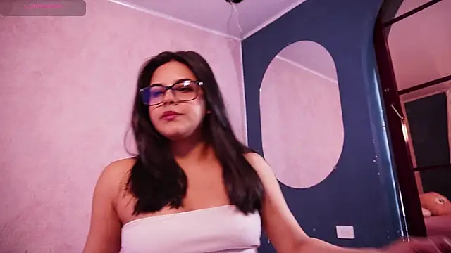 Sophia wilsonn  online show from April 2026 01:26:01 PM