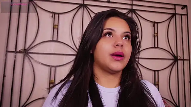 Sophia wilsonn  online show from December 2025 11:09:01 AM