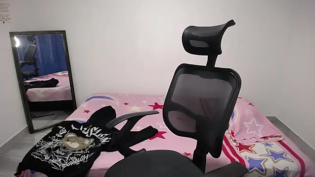 present the magic online show from November 2025 05:13:01 AM