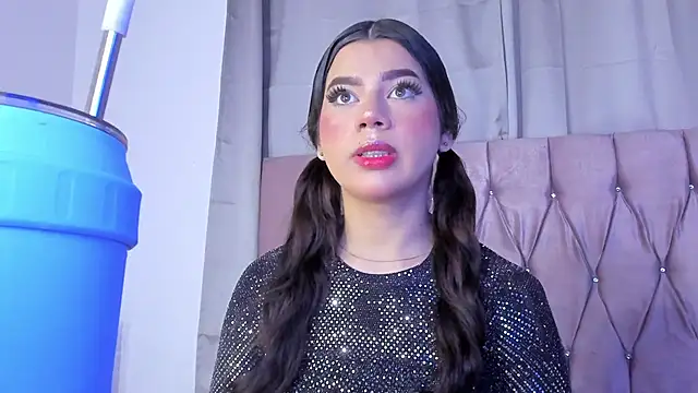 Snapshot of Ashley_piinkk_ chatting on March 2025 12:00:01 PM Ashley piinkk  online show from March 2025 12:00:01 PM