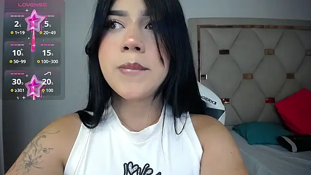 Ashley piinkk  online show from June 2026 04:01:02 AM