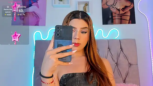 Snapshot of Ashley_piinkk_ chatting on September 2025 12:12:01 PM Ashley piinkk  online show from September 2025 12:12:01 PM