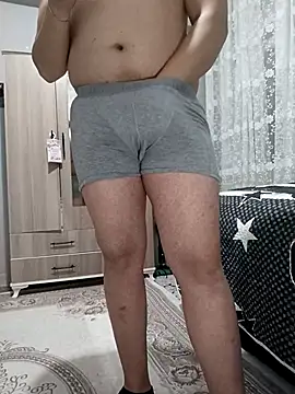 SevimliBirisi online show from April 2026 06:22:01 PM
