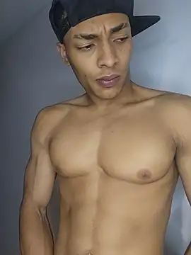 Jhonyblack 1 online show from March 2026 06:33:01 AM