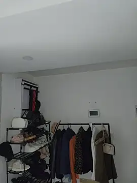 Jhonyblack 1 online show from April 2026 02:43:02 PM