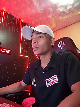 Jhonyblack 1 online show from December 2025 04:11:01 PM