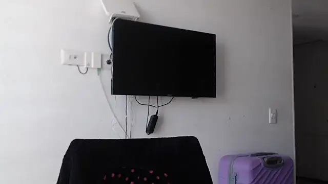 Jhonyblack 1 online show from November 2025 02:50:01 PM