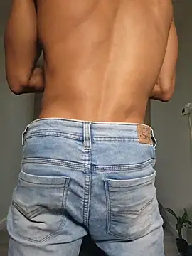 Jhonyblack 1 online show from June 2026 05:08:01 PM