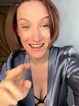 UmaTruewoman online show from November 2025 06:06:01 AM