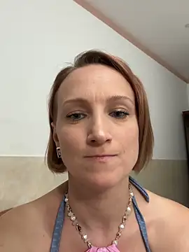 UmaTruewoman online show from November 2025 10:05:02 AM