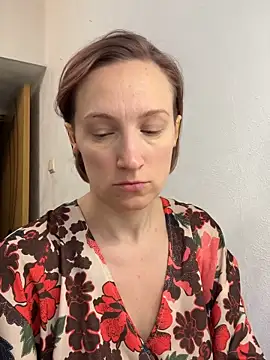 UmaTruewoman online show from November 2025 03:10:02 AM