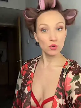 UmaTruewoman online show from November 2025 06:06:01 AM