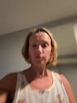 UmaTruewoman online show from April 2026 11:10:02 PM