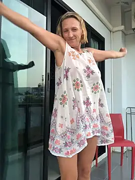 UmaTruewoman online show from April 2026 12:28:02 AM