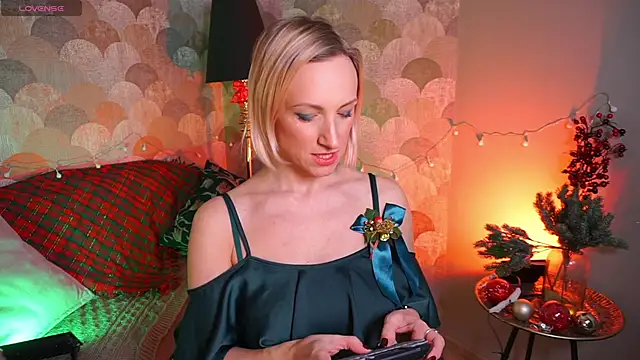 UmaTruewoman online show from December 2024 05:55:02 AM