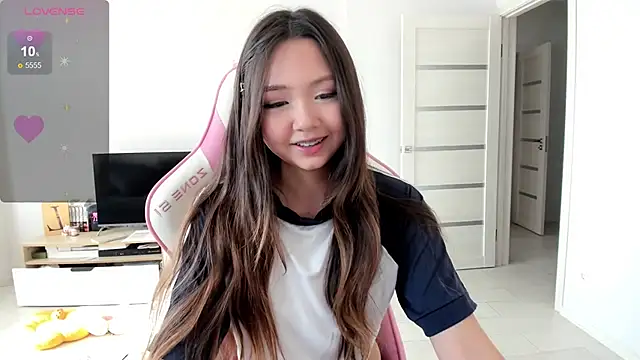 Fluffy Rose online show from July 2026 01:49:01 AM