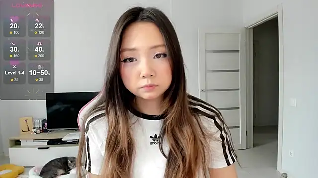 Fluffy Rose online show from April 2026 03:57:02 AM