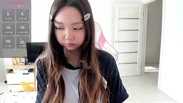 Fluffy Rose online show from June 2026 12:27:02 AM