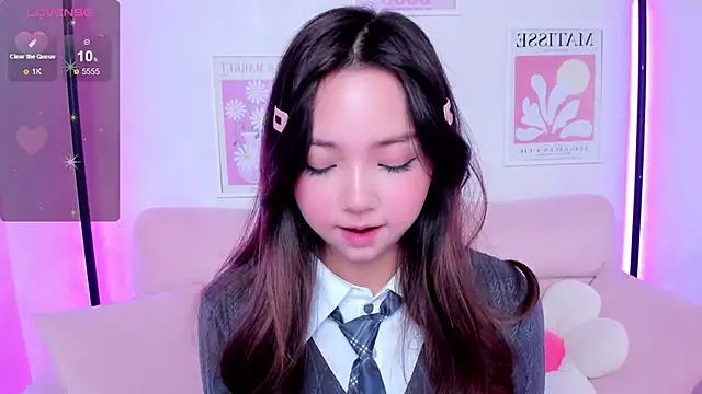 Snapshot of Fluffy_Rose chatting on September 2025 01:39:02 AM Fluffy Rose online show from September 2025 01:39:02 AM