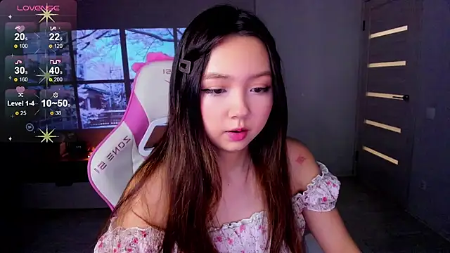 Fluffy Rose online show from December 2025 12:22:01 AM