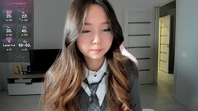 Fluffy Rose online show from February 2026 05:51:01 AM