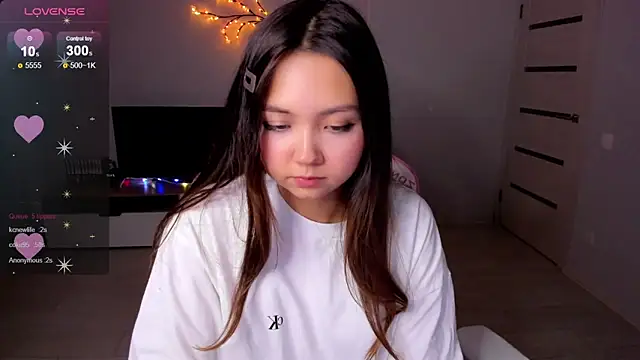 Snapshot of Fluffy_Rose chatting on September 2025 02:35:01 PM Fluffy Rose online show from September 2025 02:35:01 PM