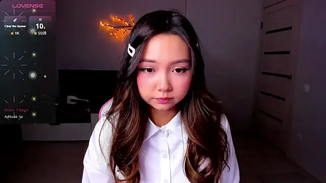 Snapshot of Fluffy_Rose chatting on October 2025 12:00:01 AM Fluffy Rose online show from October 2025 12:00:01 AM