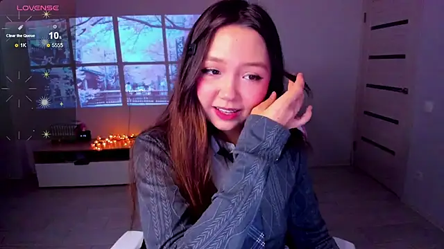 Fluffy Rose online show from November 2025 12:15:02 AM