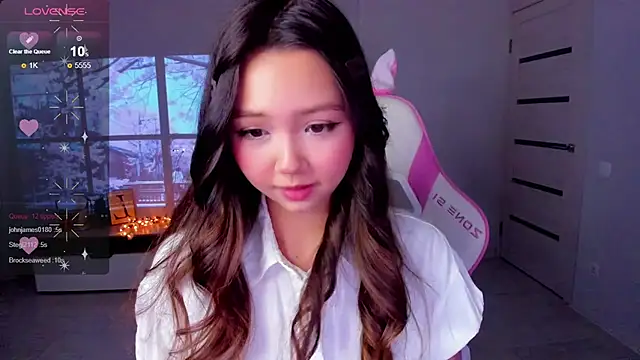 Fluffy Rose online show from December 2025 06:37:02 AM