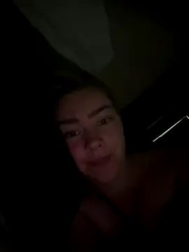 xX HotCouple Xx online show from September 2025 08:41:01 AM