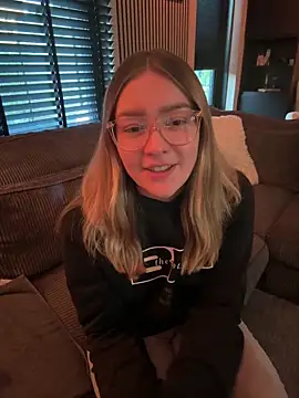 xX HotCouple Xx online show from November 2025 02:43:01 PM