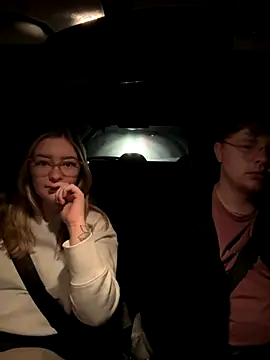 xX HotCouple Xx online show from November 2025 05:50:02 PM