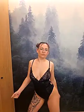 ladoucedu34 online show from March 2026 03:24:02 PM