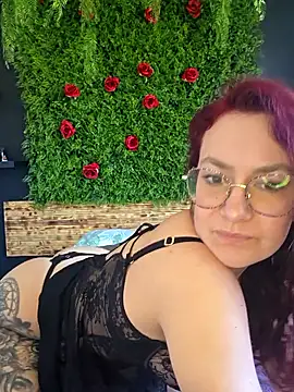 ladoucedu34 online show from April 2026 12:32:02 PM