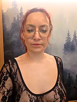 ladoucedu34 online show from May 2026 02:44:01 PM