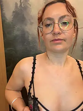 ladoucedu34 online show from March 2026 03:20:01 PM