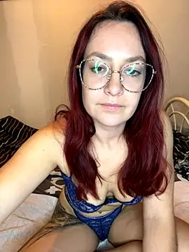 ladoucedu34 online show from November 2025 03:50:02 PM