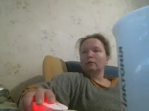 Snapshot of Isolda25 chatting on January 2025 06:25:01 AM Isolda25 online show from January 2025 06:25:01 AM