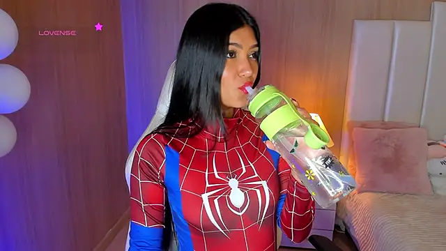 CaseyPiierce online show from October 2025 07:35:02 PM