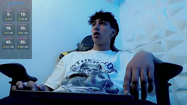 Snapshot of Jake_tripp chatting on March 2025 03:27:02 AM Jake tripp online show from March 2025 03:27:02 AM
